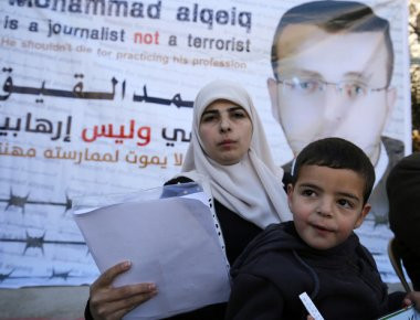 Οι γυναίκες των φυλακισμένων δημοσιογράφων στην Τουρκία εξομολογούνται (φωτο)